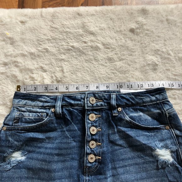 Kancan NWT estilo high rise button fly distress jeans shorts size small - Picture 6 of 9